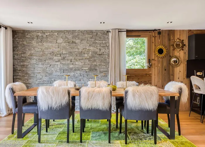 Alto Apartment *